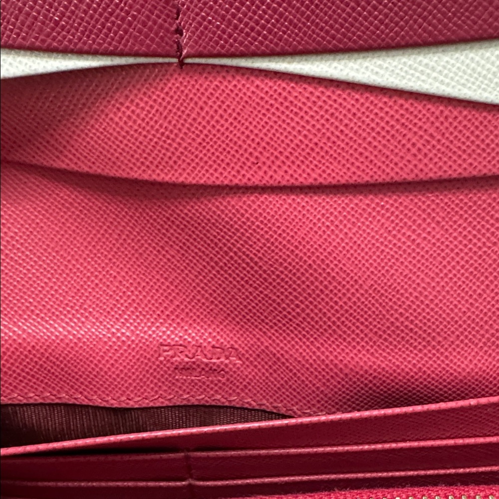 Prada Black Leather Wallet with Gold Logo - Picture 7 of 14